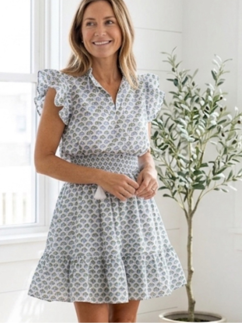 Marea by Liz Joy Sarah Flutter Mini Dress Blue Fan Block Print Small